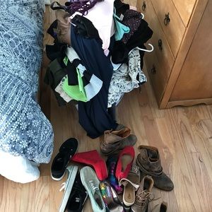 Sorel, Nike, Buckle, Forever 21, And much more!